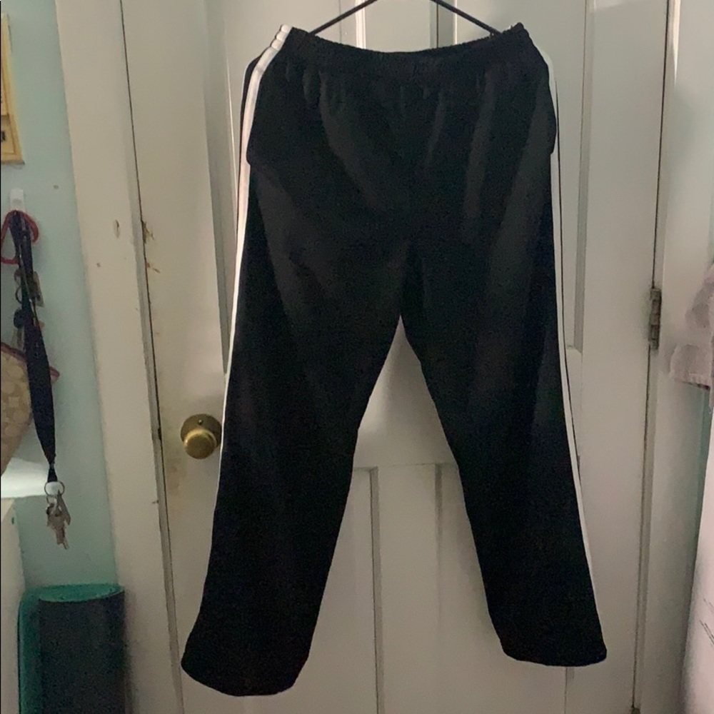 Black sweatpants